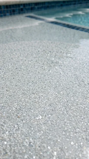Close-up of a quartz aggregate pool finish